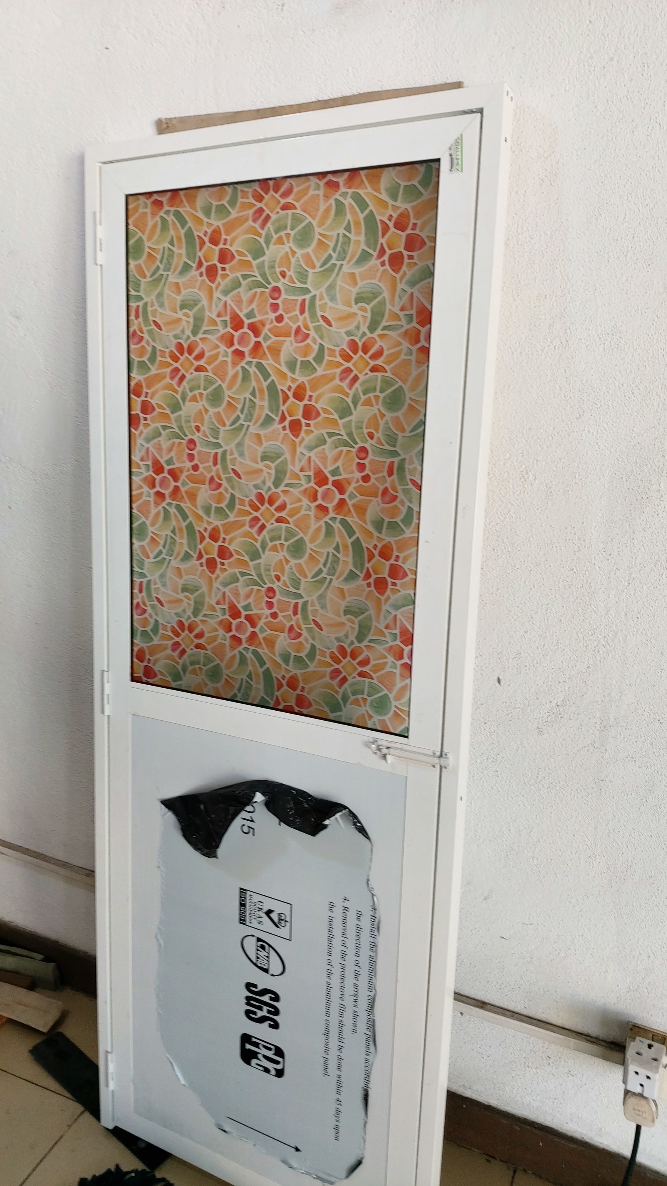 Bathroom Door (R) (P01) photo 4