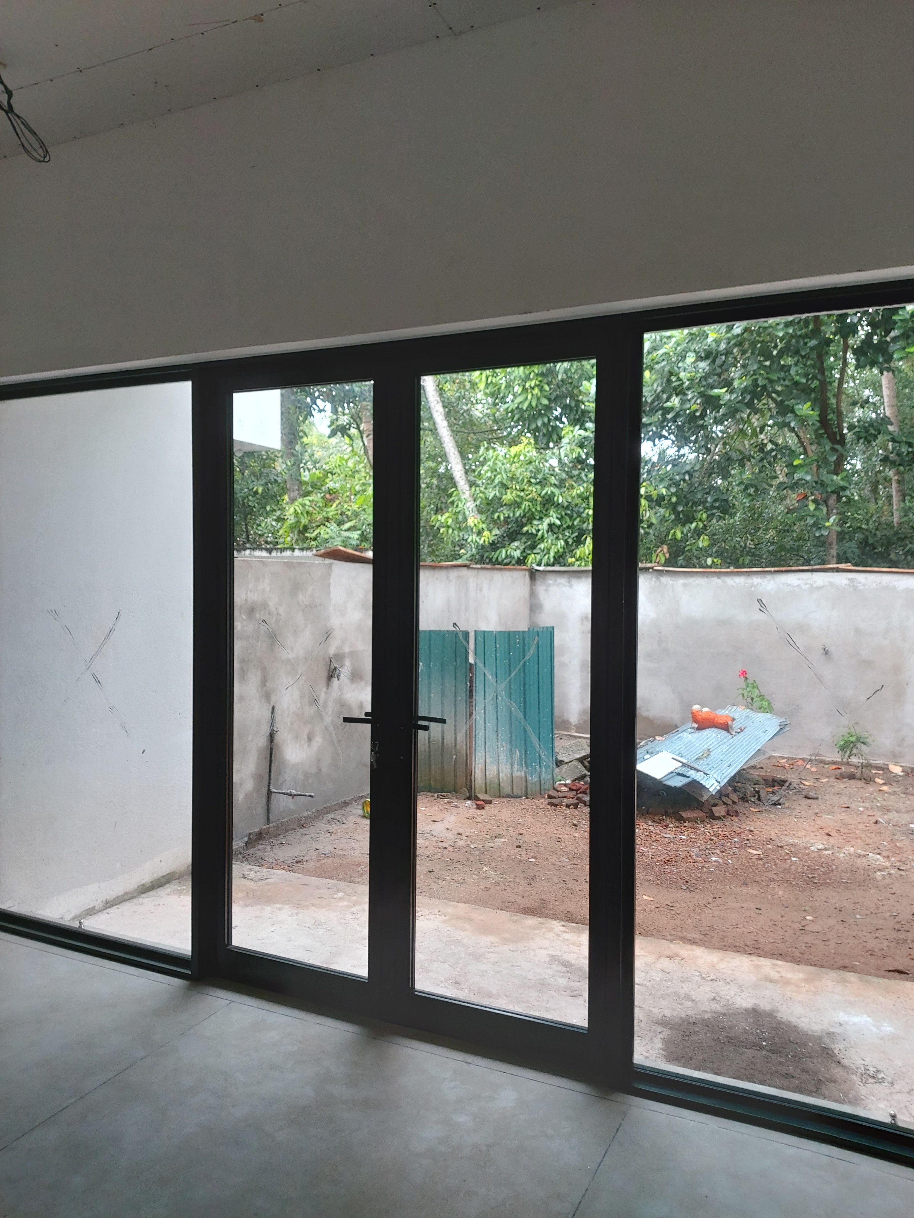 C_ Groove Doors (R) (P02) photo 5
