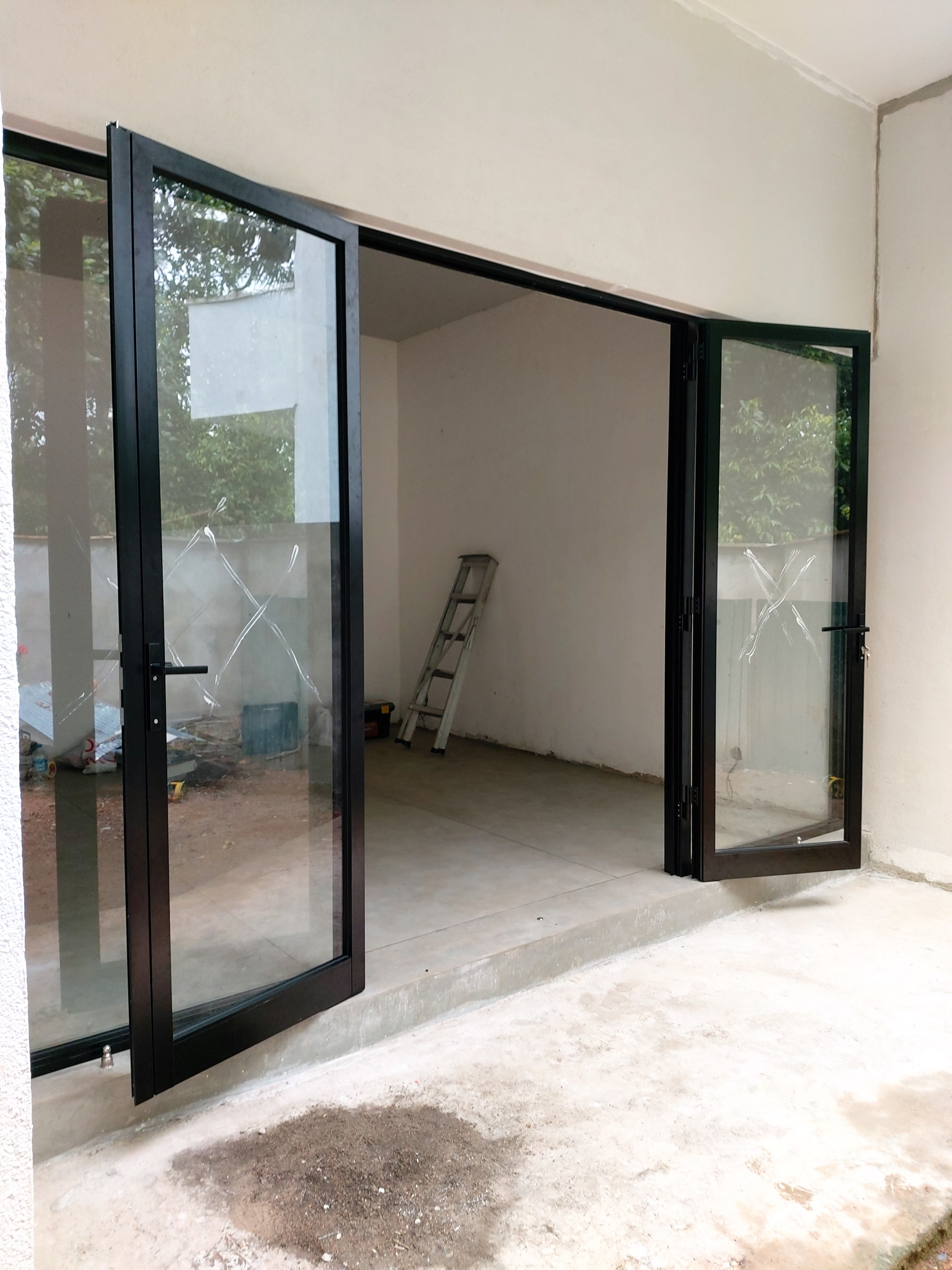 C_ Groove Doors (R) (P02) photo 6