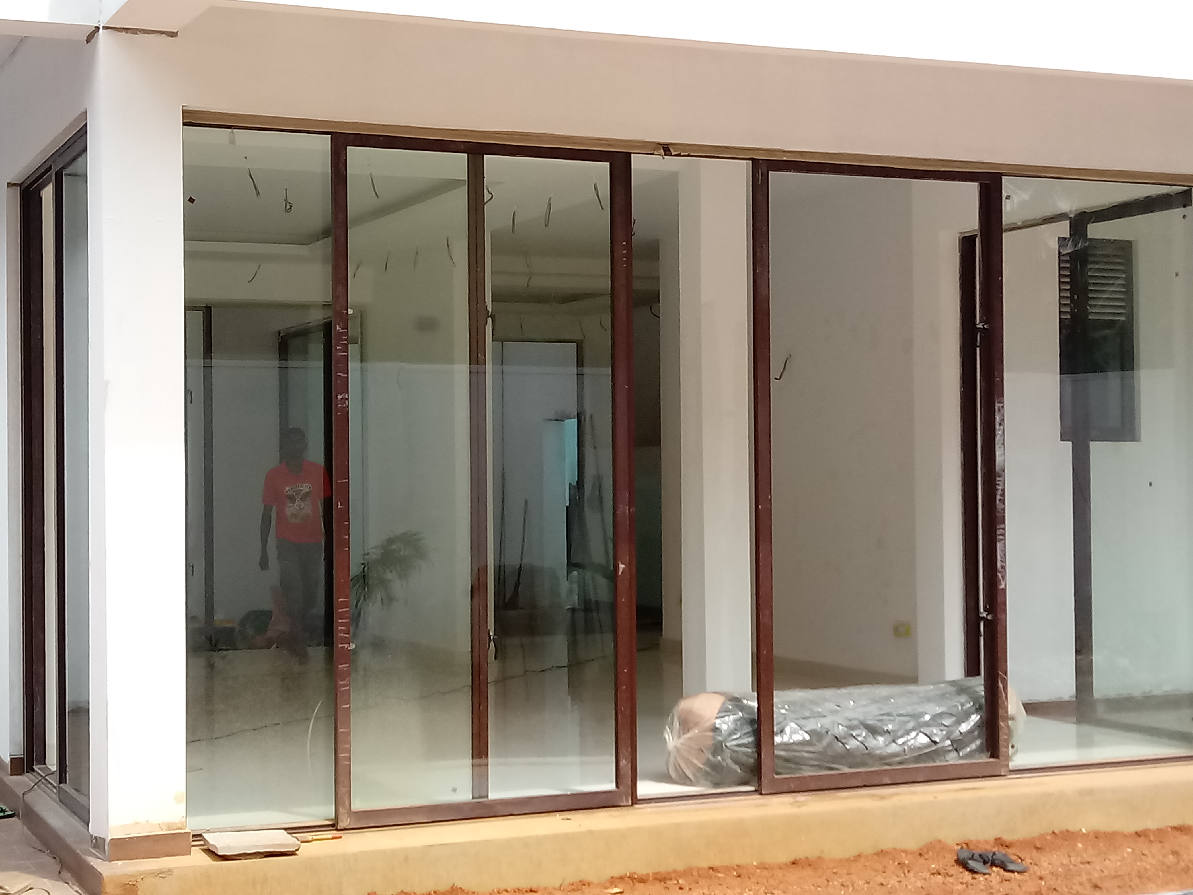 Com Doors (R) (P01) photo 6