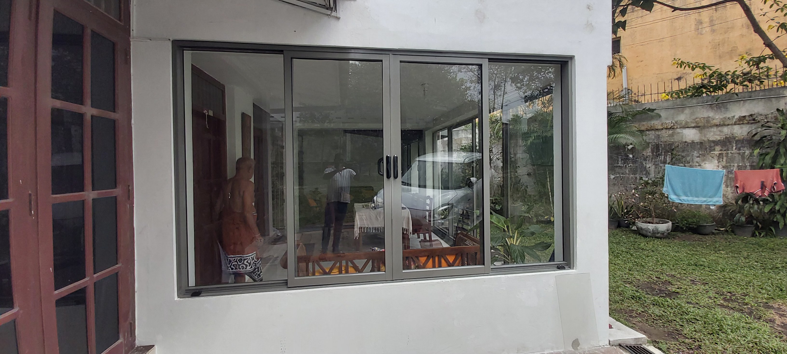 Com Doors (R) (P02) photo 10